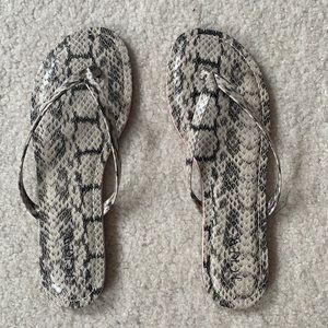 J Crew Factory snakeskin flip flops NWT